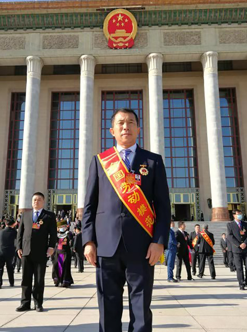 胡为义.jpg 胡为义.jpg