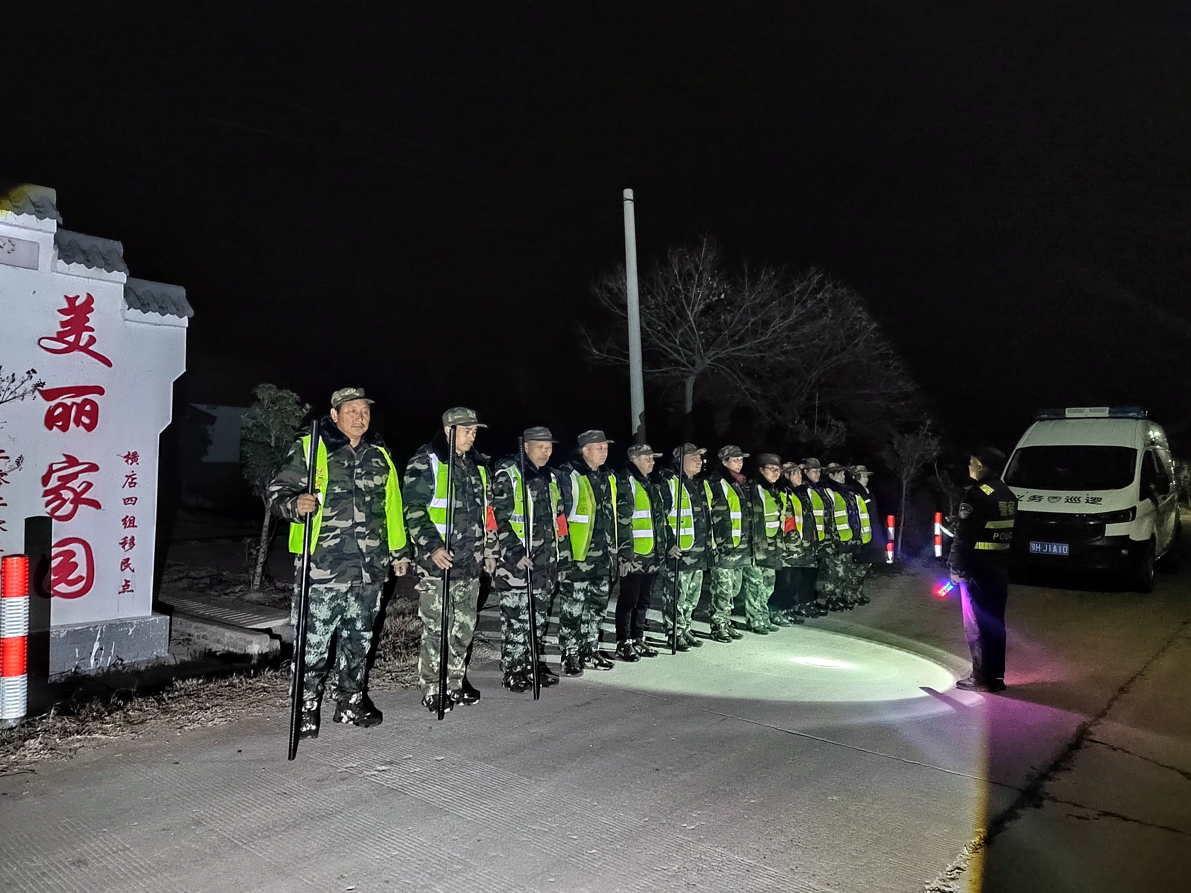 7e798db5ef7f4d531fc6057e958390b.jpg 7e798db5ef7f4d531fc6057e958390b.jpg